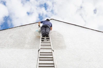 Peinture extérieure à Merlines — façades et ravalement